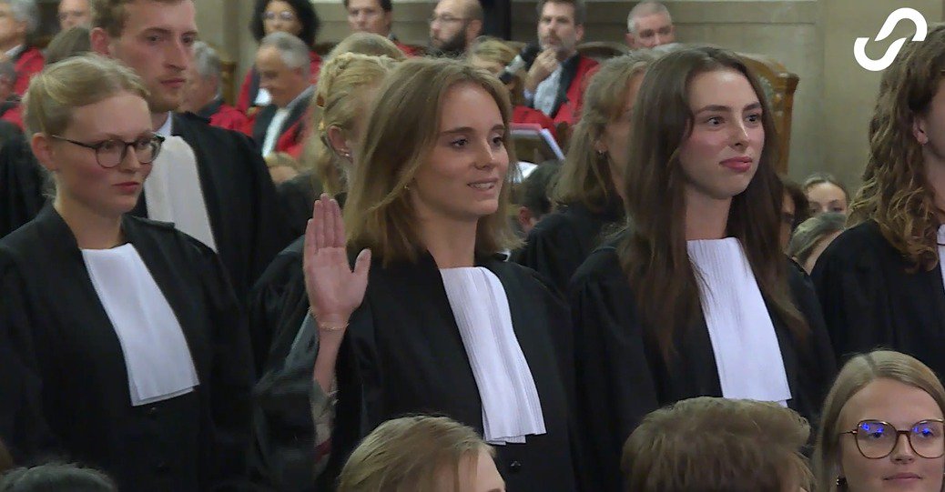 La prestation de serment des avocats-stagiaires de Bruxelles (NL) et Louvain– 2 septembre 2024 cover